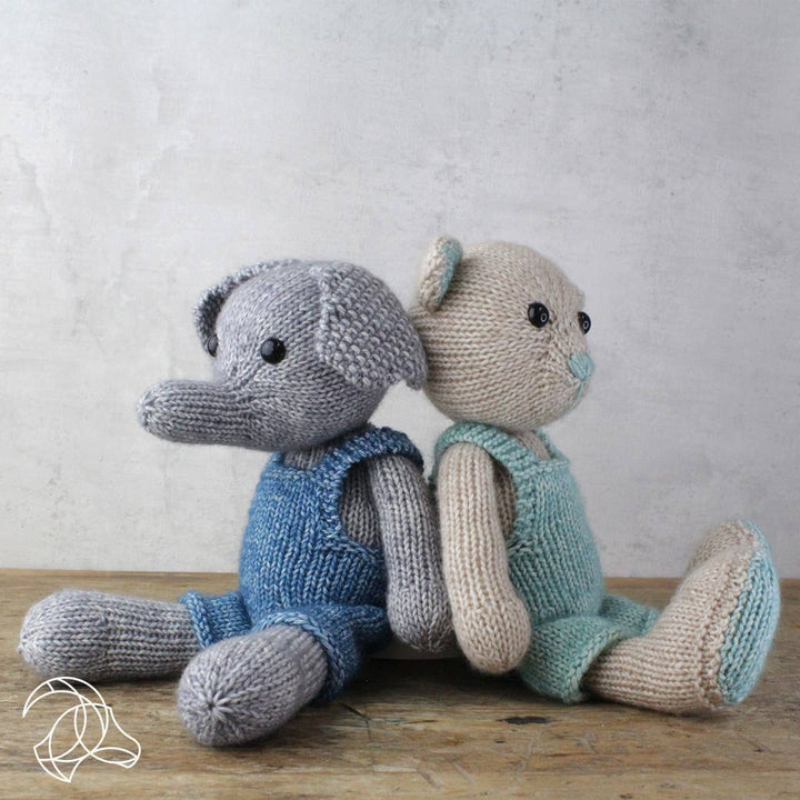 Freek Elephant - DIY Knitting Kit
