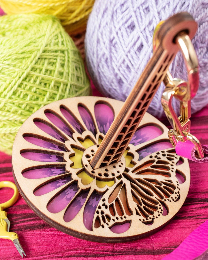 Lemonwood Wrist Yarn Holder