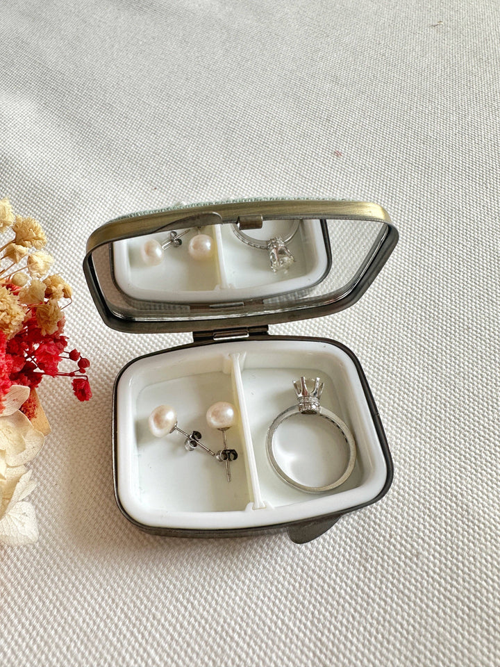Floral Embroidered Rectangle Mini Jewelry Box With Mirror