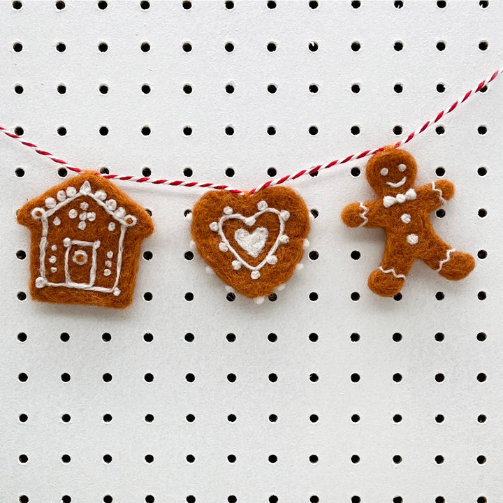 Needle Felting Kit, Gingerbread Decorations. Christmas craft