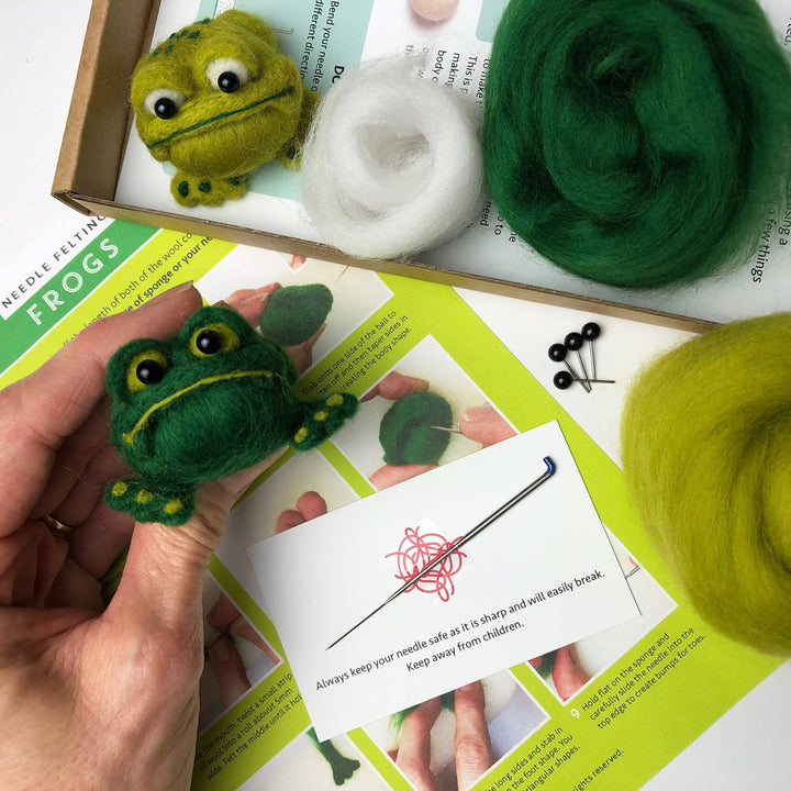 Needle Felting Kit - Frogs - Learn to make two funny frogs