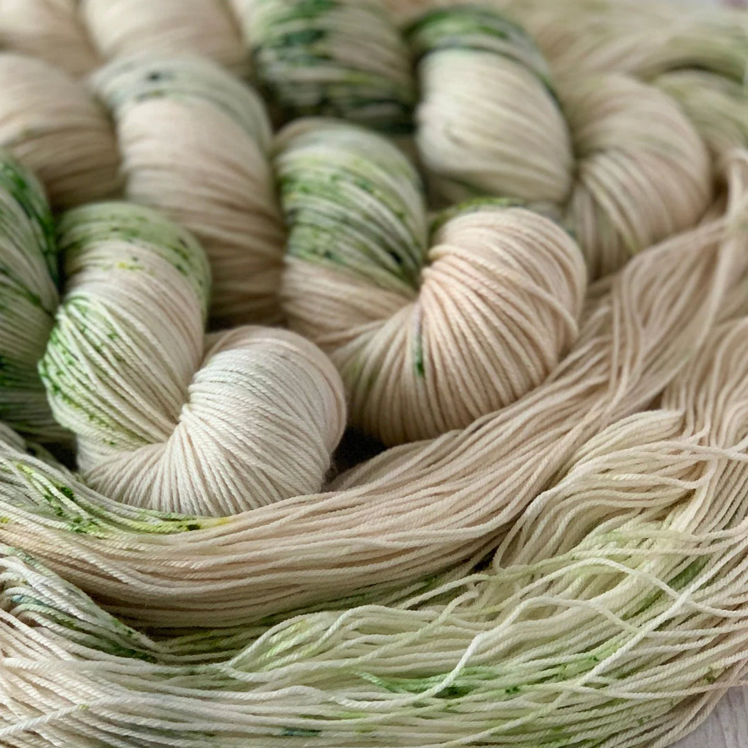 Speckled Finch Studios Cozy Worsted
