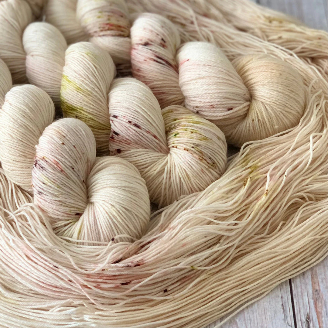 Speckled Finch Studios Cozy Worsted