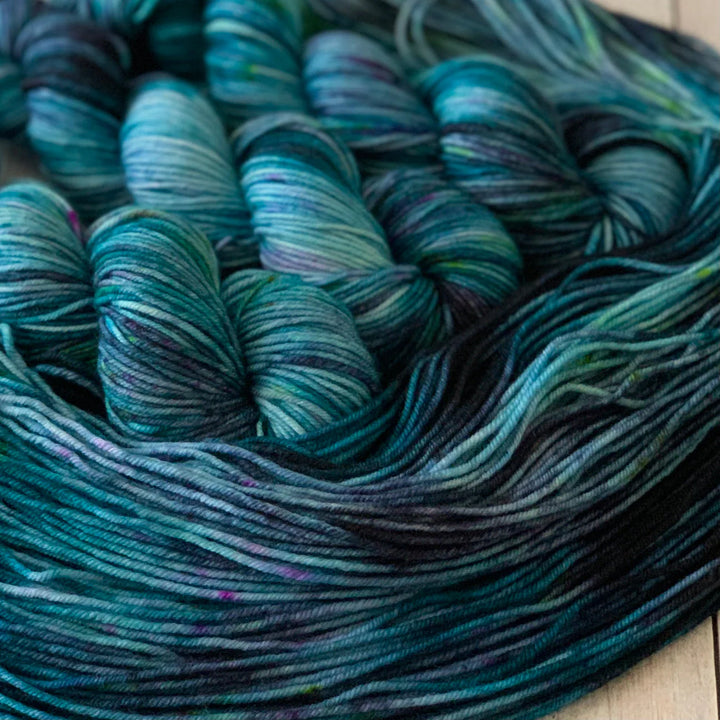 Speckled Finch Studios Cozy Worsted
