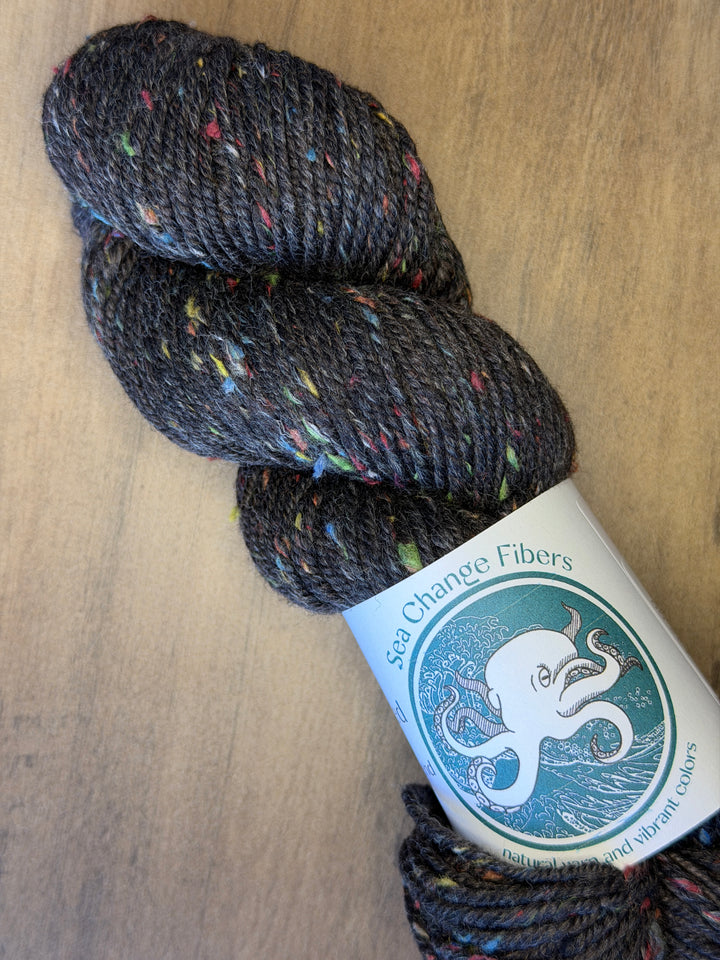 Bloom Tweed Worsted