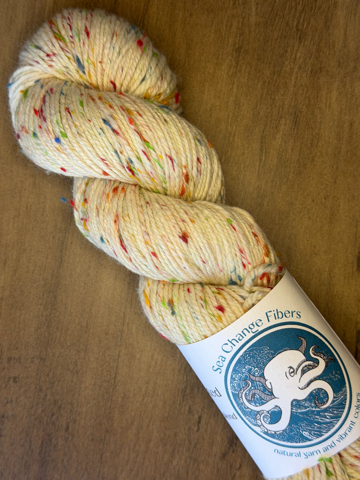 Bloom Tweed Worsted