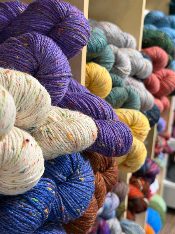 Bloom Tweed Worsted