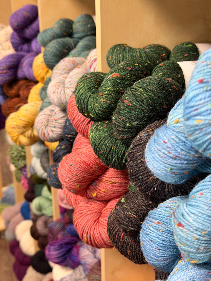 Bloom Tweed Worsted
