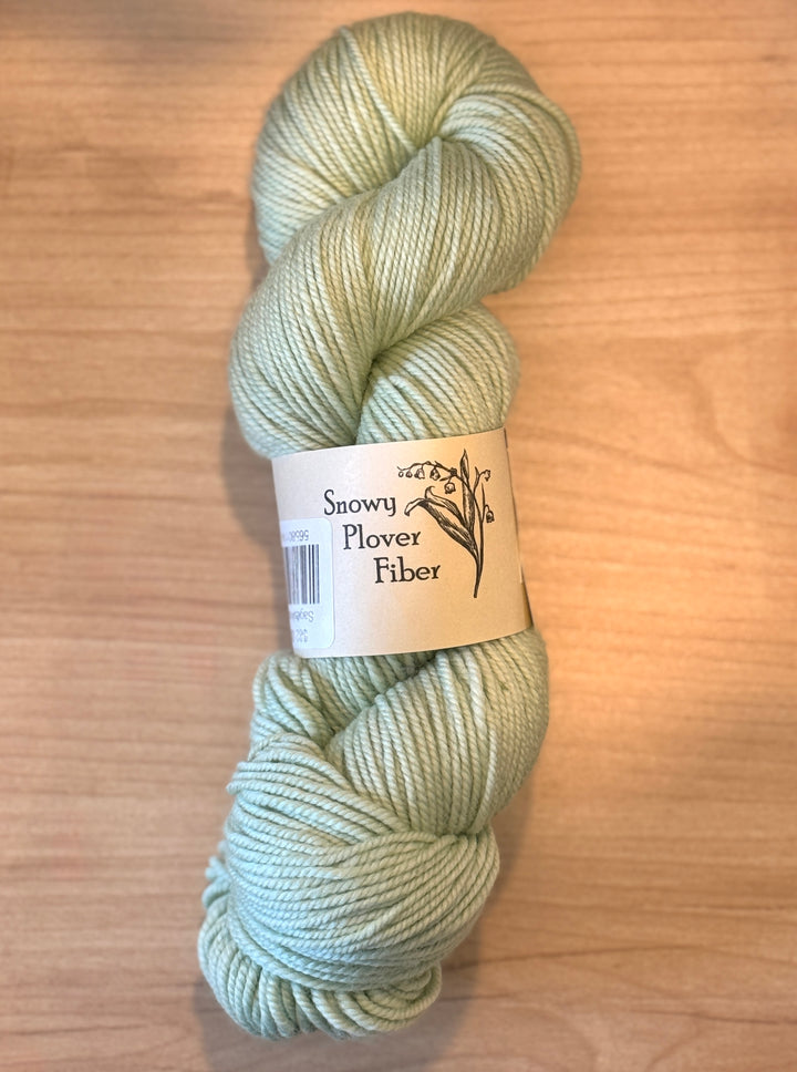 Snowy Plover Fiber 100% NSW Shaniko Worsted 3-Ply