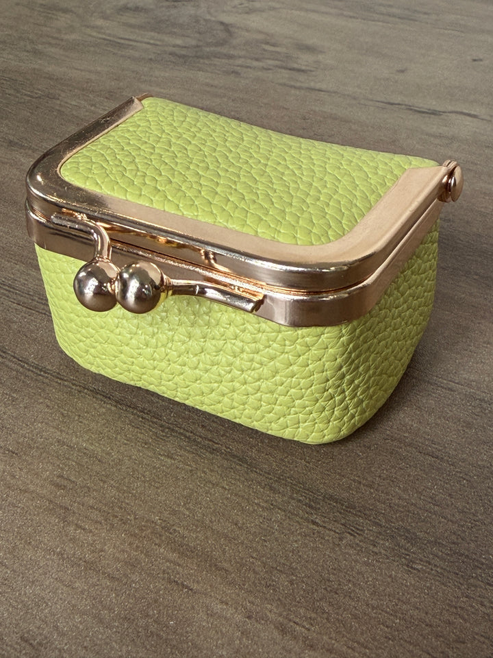 Vintage Leather Notions Case with Kiss-Lock Clasp