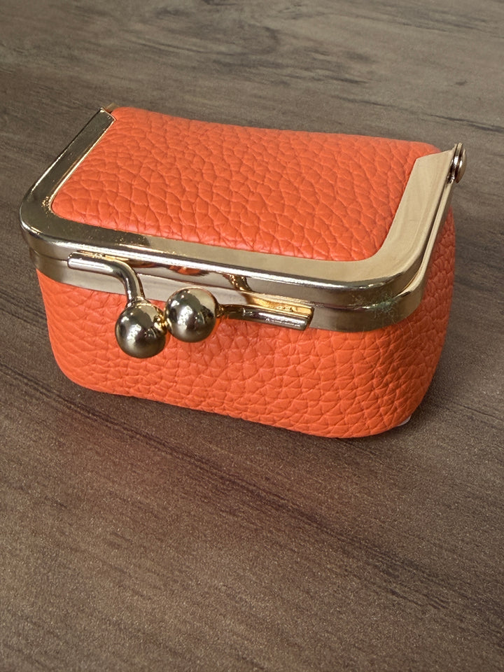 Vintage Leather Notions Case with Kiss-Lock Clasp