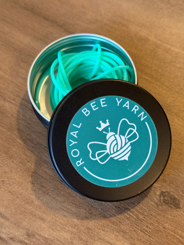 Royal Bee Tin with Barber Cords