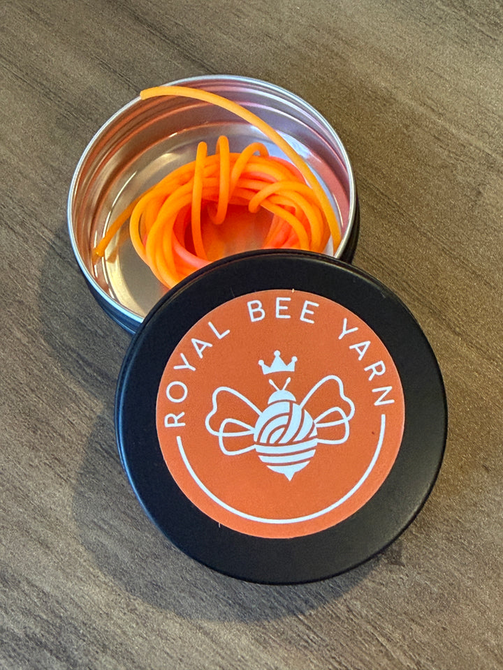 Royal Bee Tin with Barber Cords
