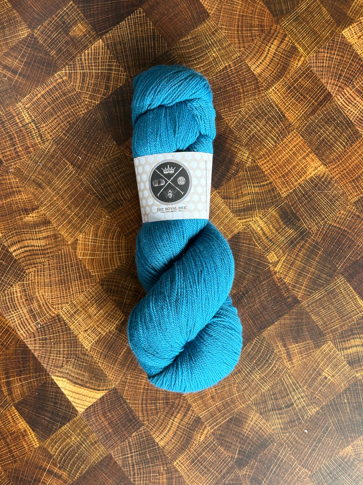 Royal Bee Yarn 100% Superfine Merino Wool
