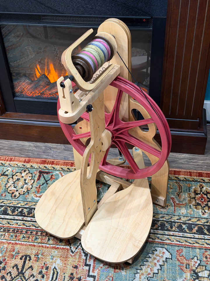 Learn to Spin Yarn on a Spinning Wheel