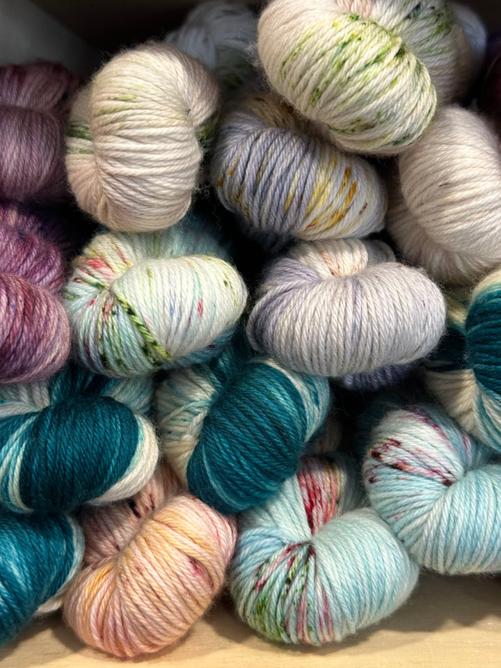 Speckled Finch Studios Cozy Worsted