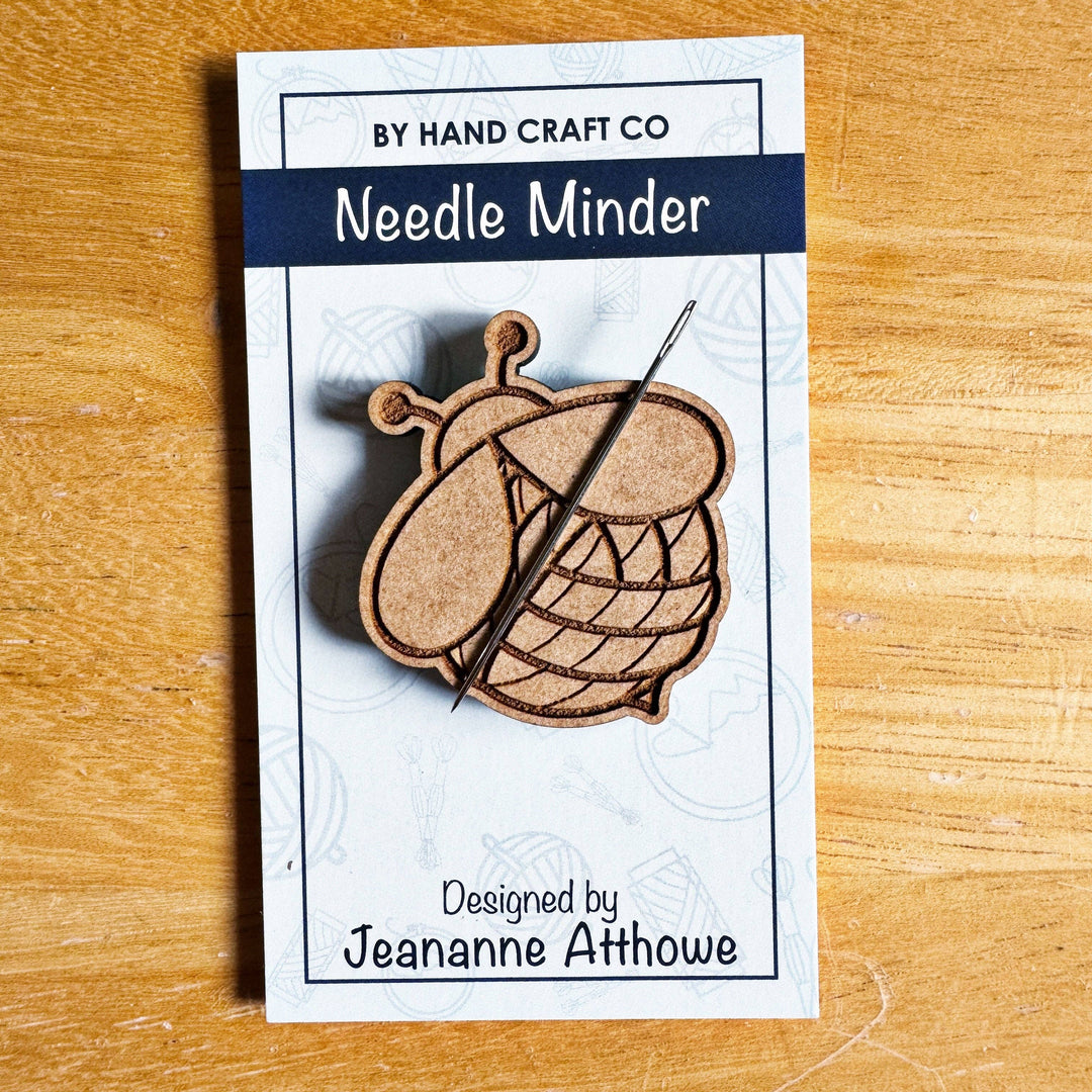 Bee - Wooden Magnetic Needle Minder