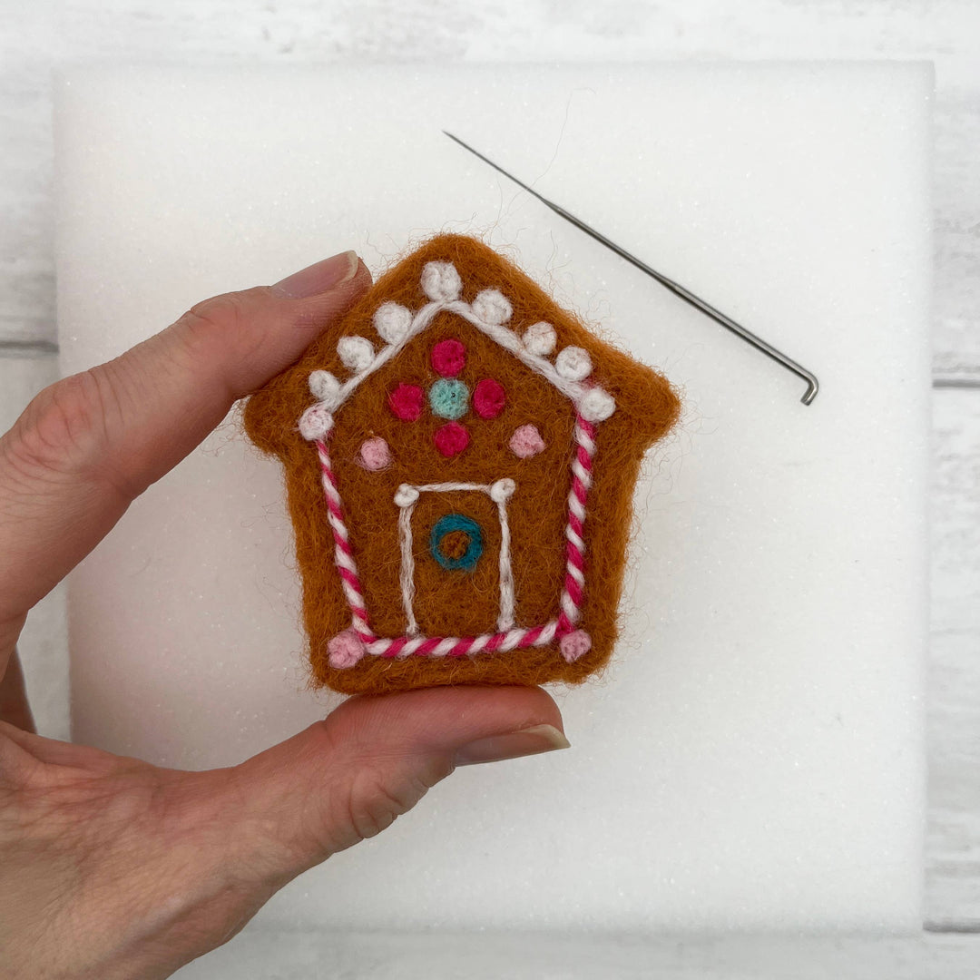 Needle Felting Kit, Gingerbread Decorations. Christmas craft