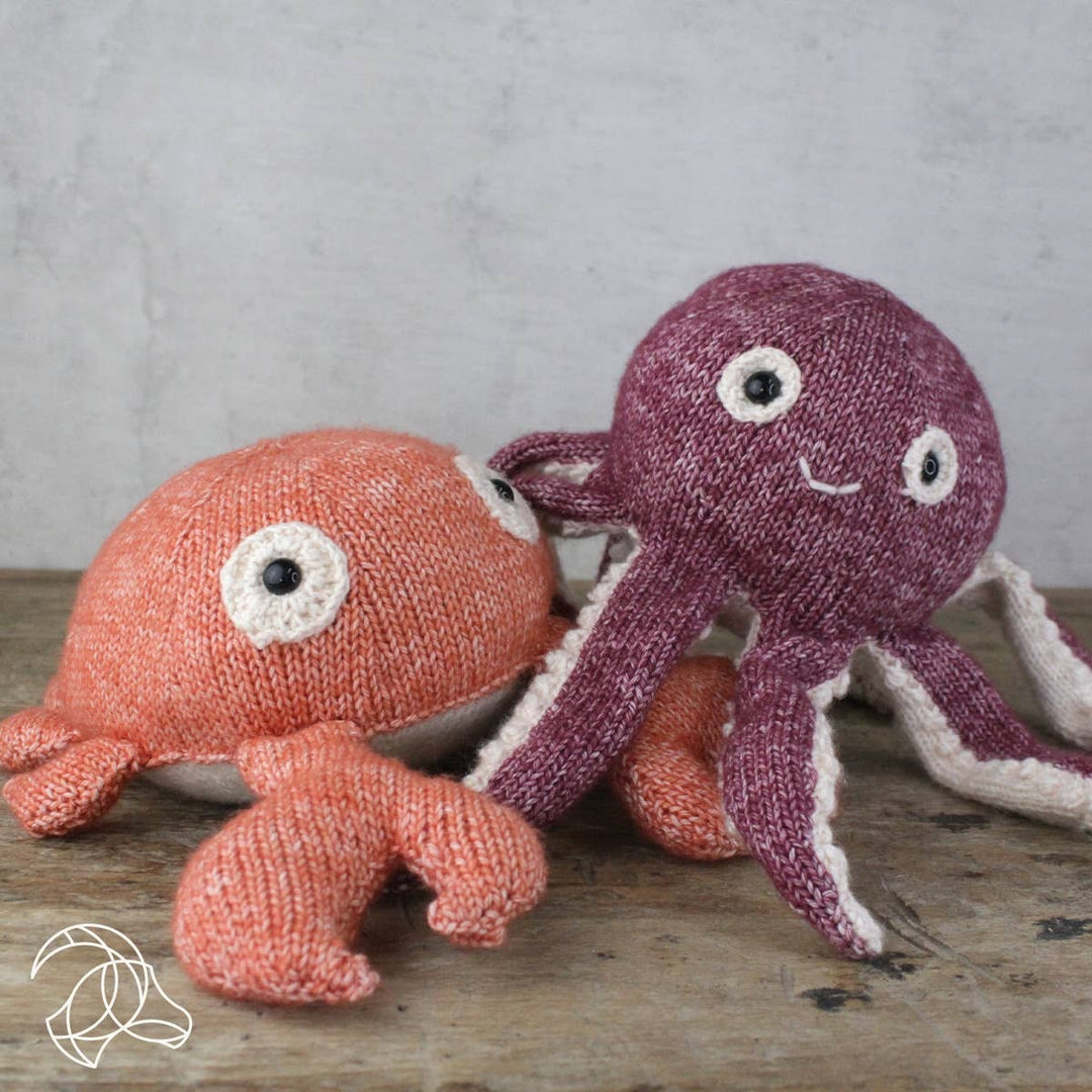 Karel Crab - DIY Knitting Kit